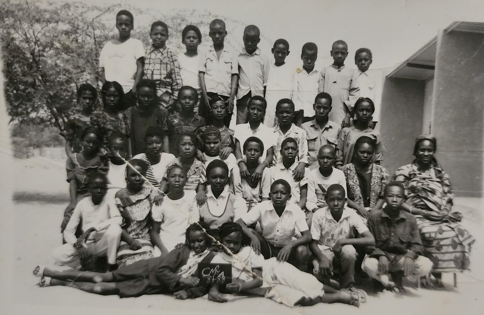 Souley Oumarou's elementary school class in Niger, 1988